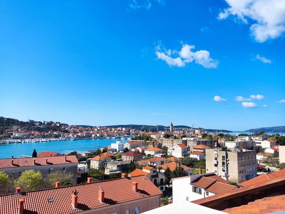 Bird View Apartment Carlissima 特罗吉尔 外观 照片